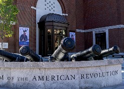 a photo of the Museum of the American Revolution
